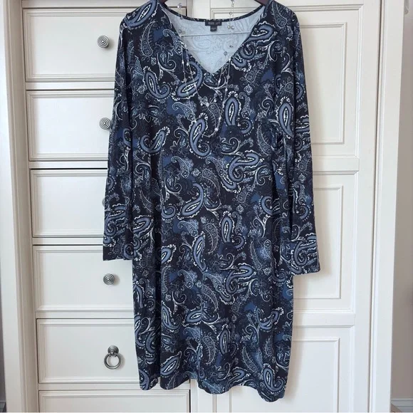 J JILL Wearever Knit Paisley Dress - Picture 2 of 16